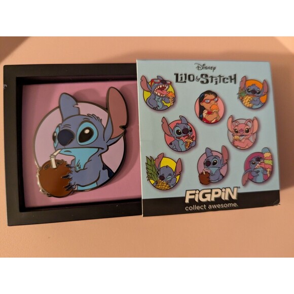 Disney Lilo & Stitch Coconut Stitch Figpin Mystery Mini Enamel Pin-New - Picture 1 of 1